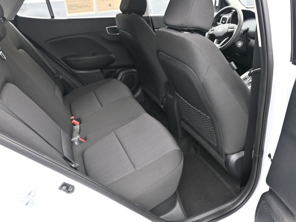 2025 Hyundai Venue SE