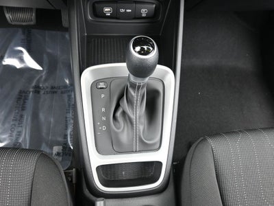 2025 Hyundai Venue SE