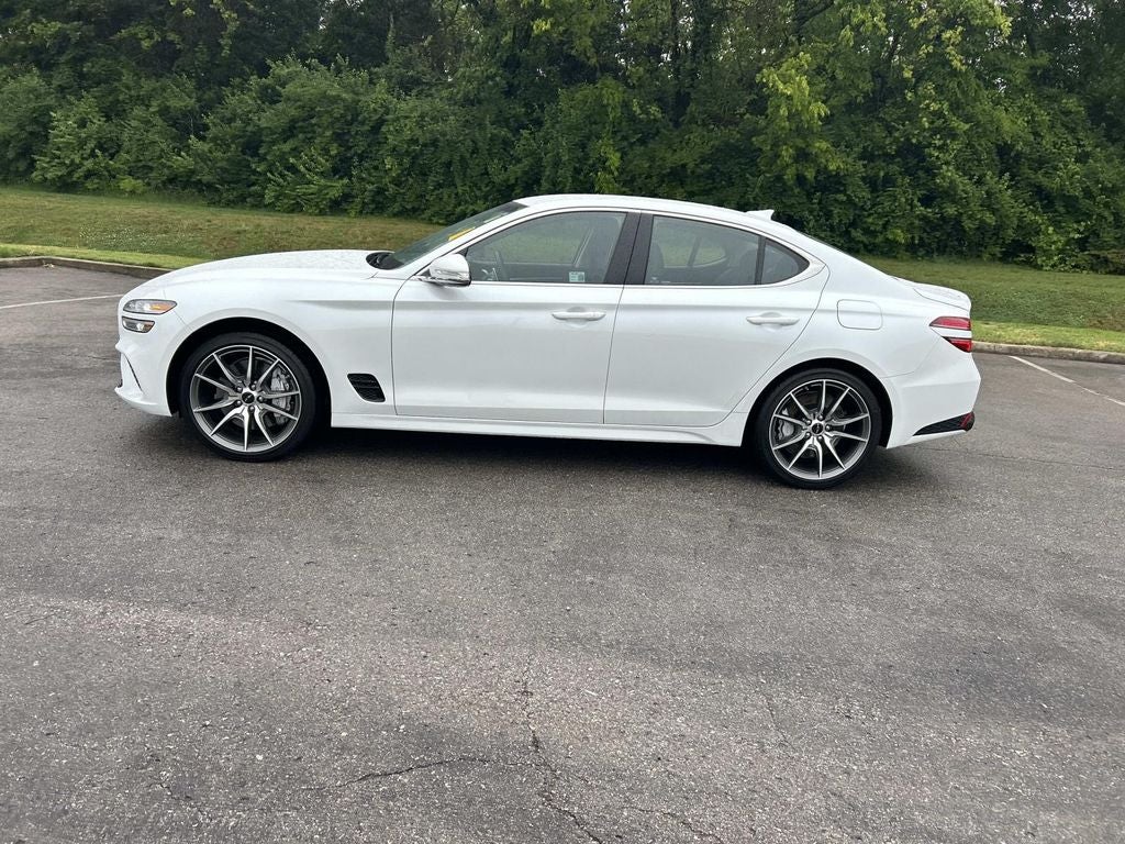 2025 Genesis G70 2.5T
