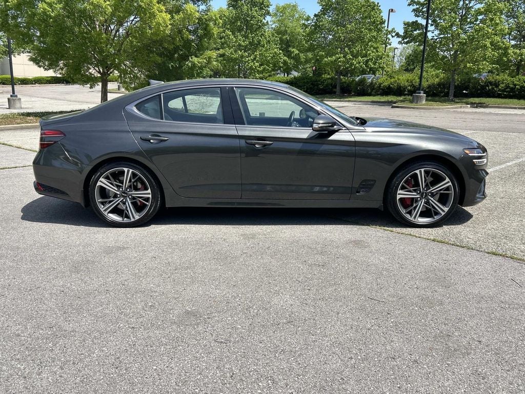 2025 Genesis G70 2.5T