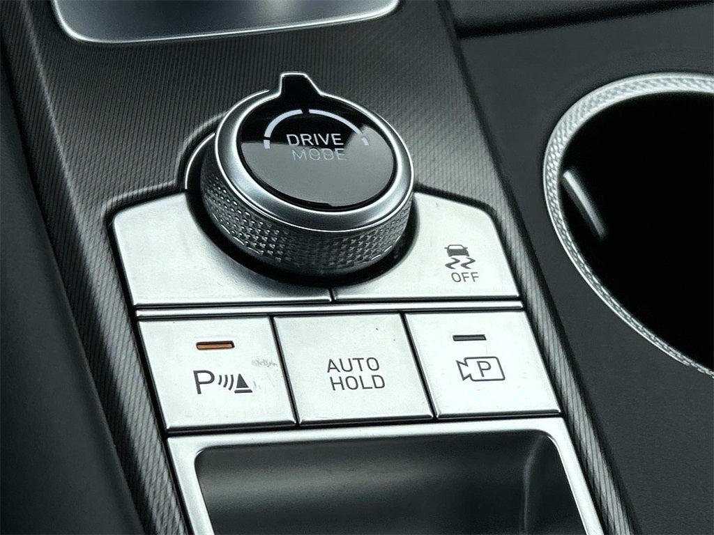 2025 Genesis G70 3.3T Sport Advanced