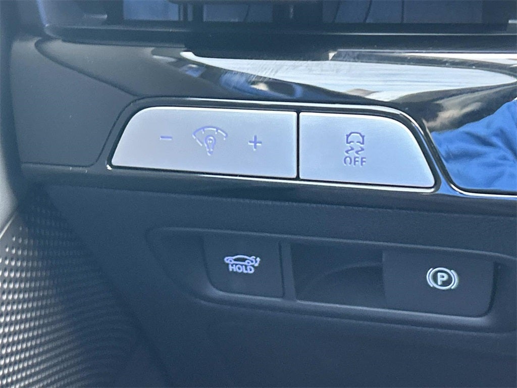 2025 Genesis G80 2.5T Sport Prestige