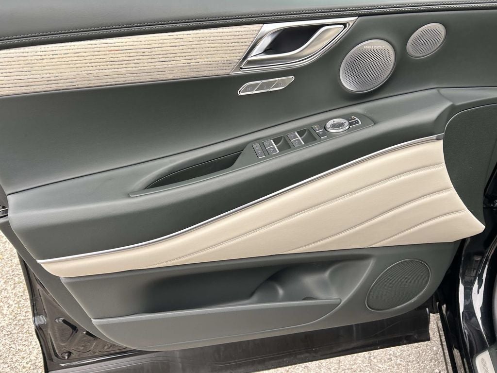 2025 Genesis GV80 Prestige