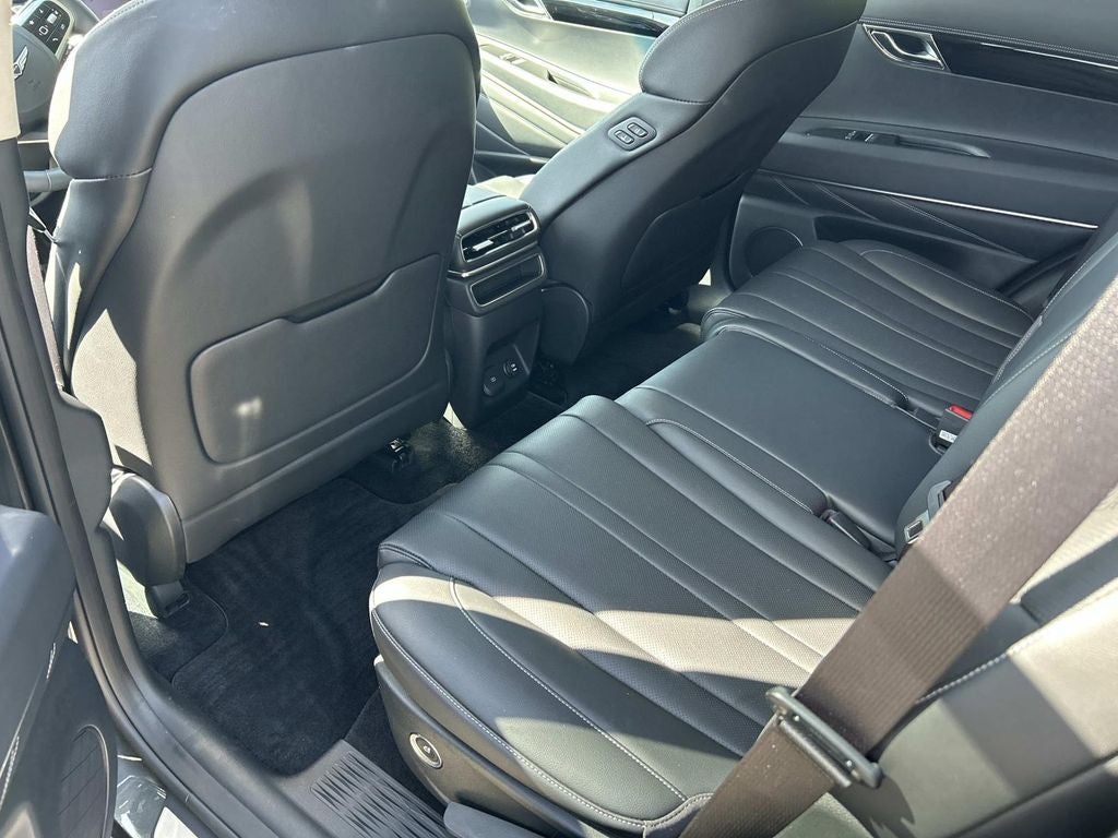 2025 Genesis GV80 Standard