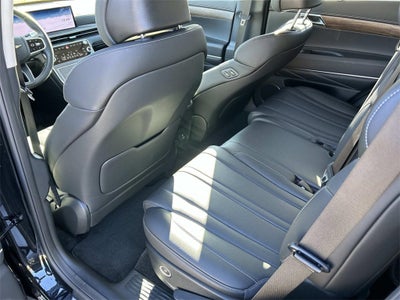 2025 Genesis GV80 Select