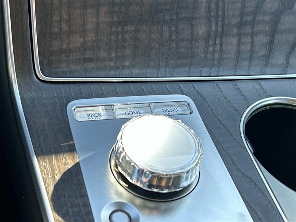 2025 Genesis GV80 Select