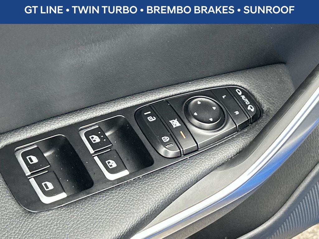 2022 Kia Stinger GT1