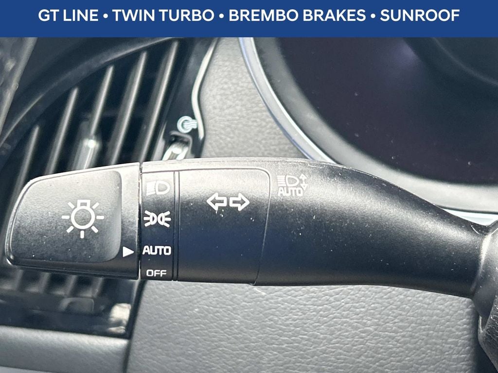 2022 Kia Stinger GT1