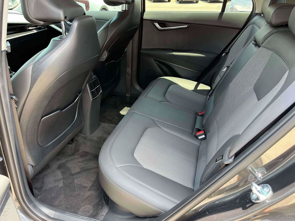 2025 Kia Niro EX