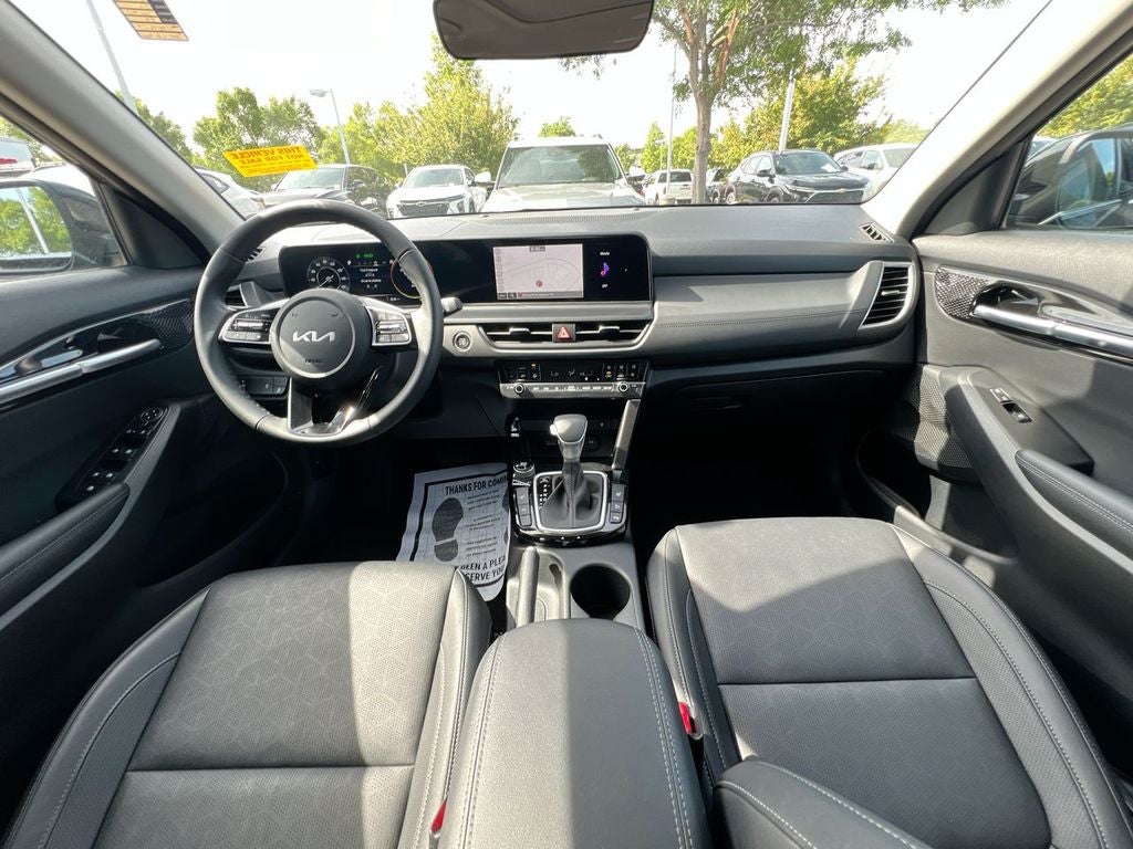 2025 Kia Seltos EX