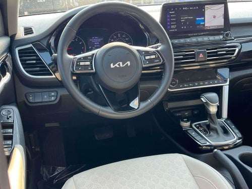 2023 Kia Seltos EX