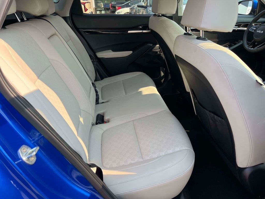 2023 Kia Seltos EX