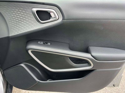 2025 Kia Soul Base