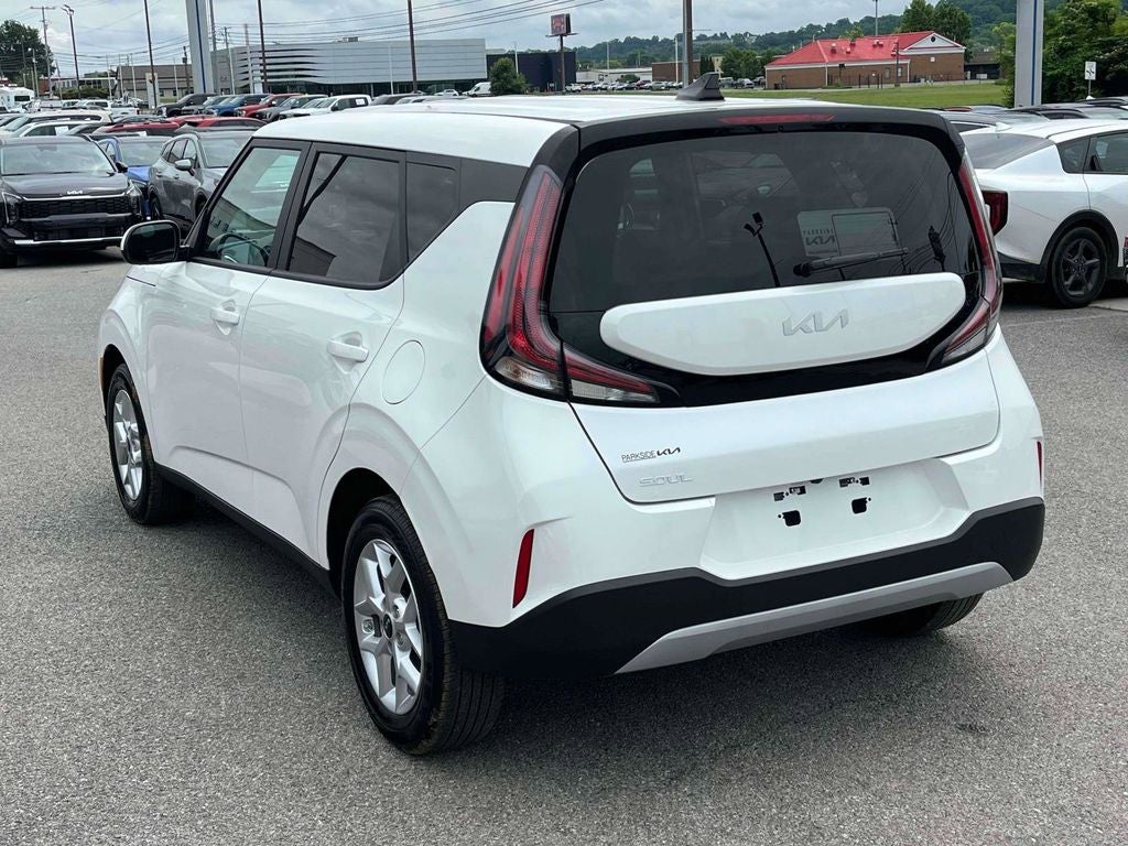 2025 Kia Soul LX