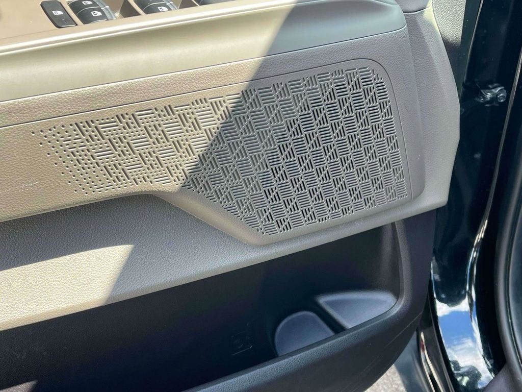 2025 Kia Carnival Hybrid EX