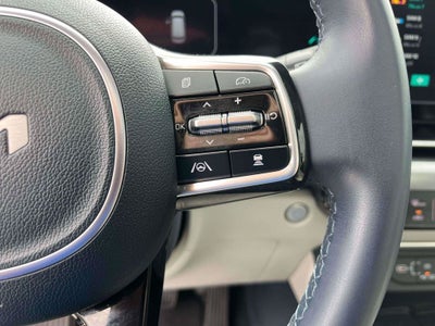 2025 Kia Carnival SX