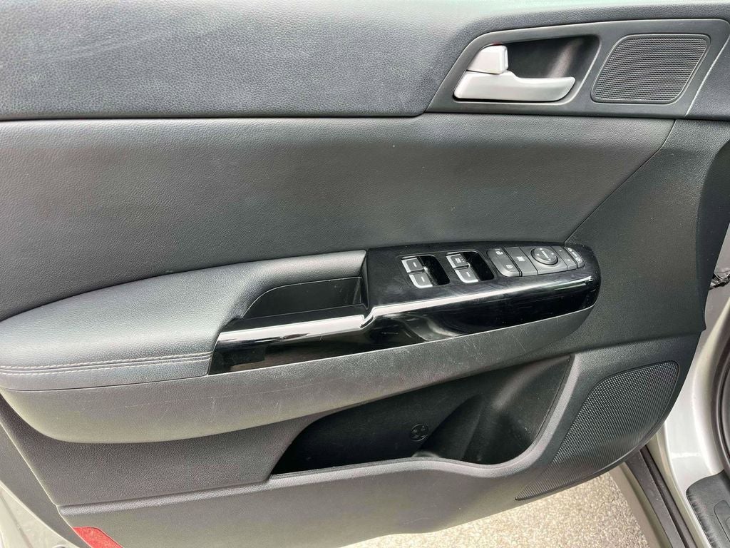 2022 Kia Sportage EX