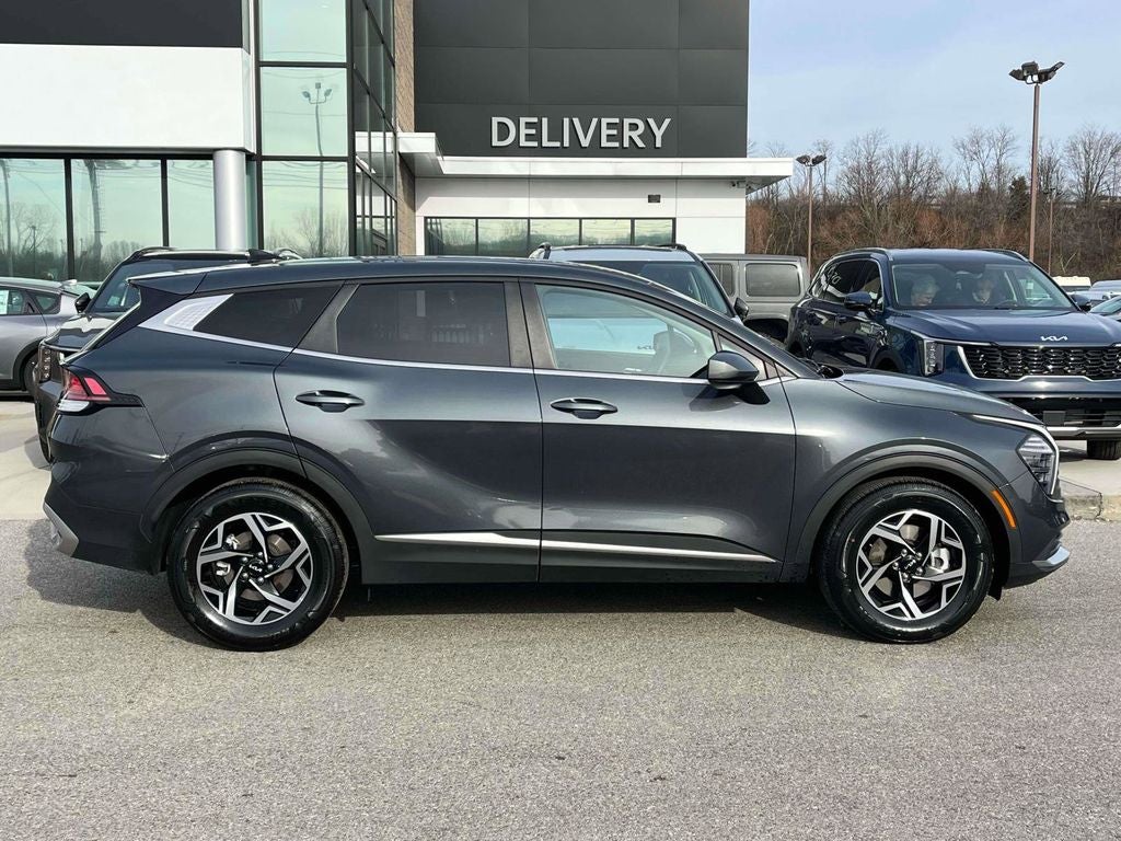 2024 Kia Sportage LX
