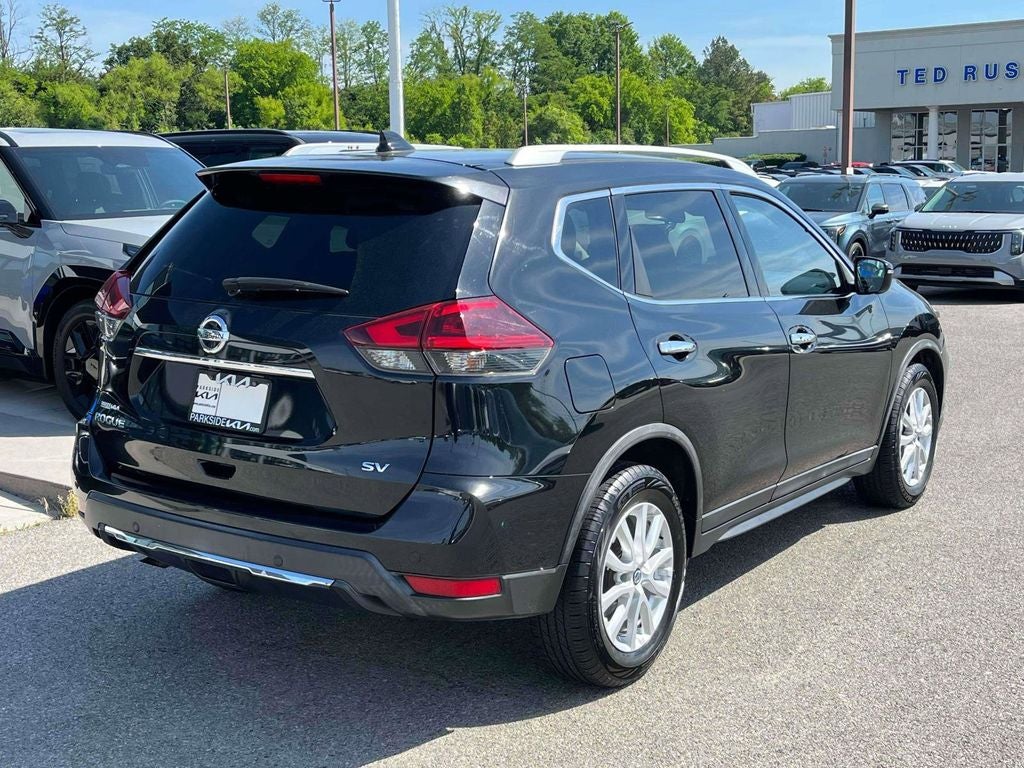 2020 Nissan Rogue SV
