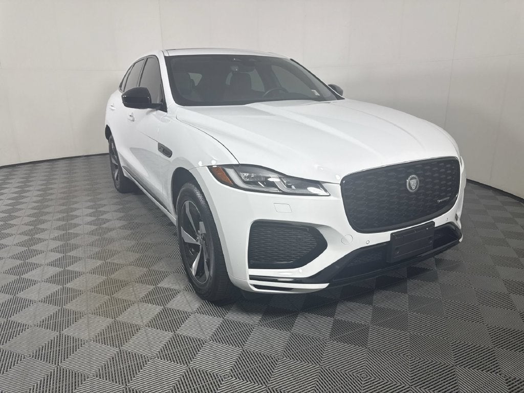 2024 Jaguar F-PACE P250 R-Dynamic S
