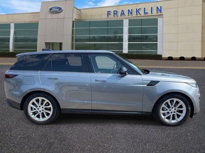 2025 Land Rover Range Rover Sport SE