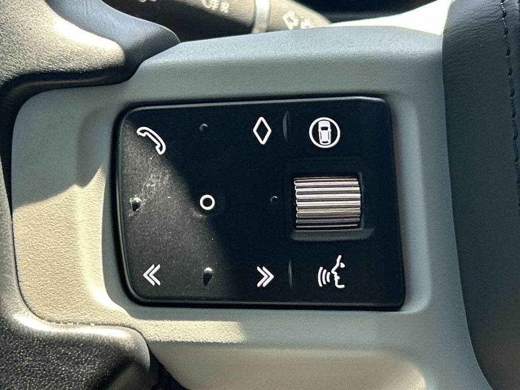 2024 Land Rover Defender S