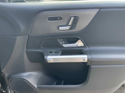 2022 Mercedes-Benz GLB GLB 250