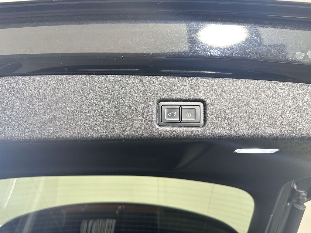 2025 Audi Q5 2.0T Premium Plus quattro