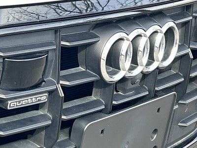 2020 Audi Q8 55 Premium Plus quattro