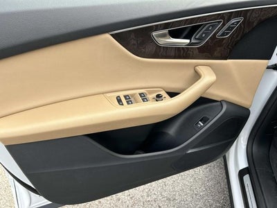 2020 Audi Q8 55 Premium Plus quattro