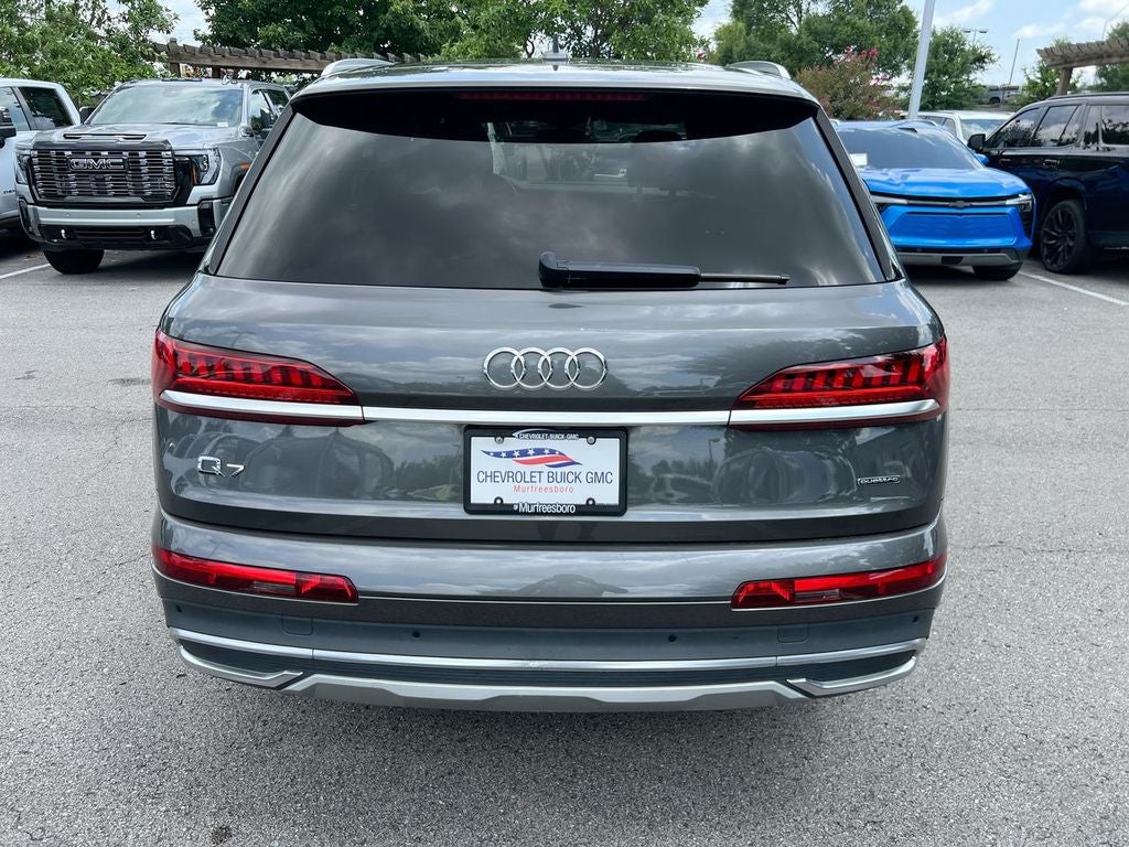 2022 Audi Q7 Premium Plus