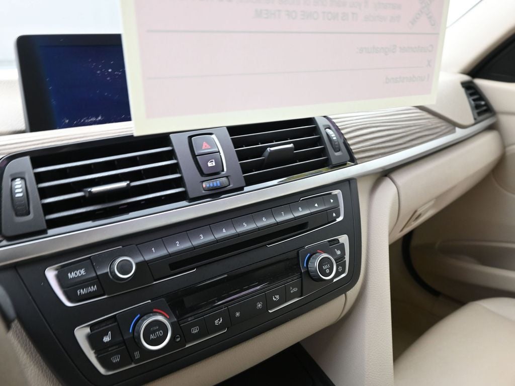 2012 BMW 3 Series 328i