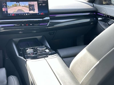 2024 BMW 5 Series 530i