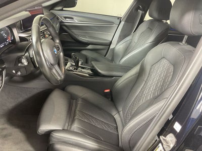 2022 BMW 5 Series 530i