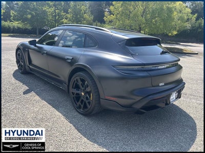 2022 Porsche Taycan Turbo