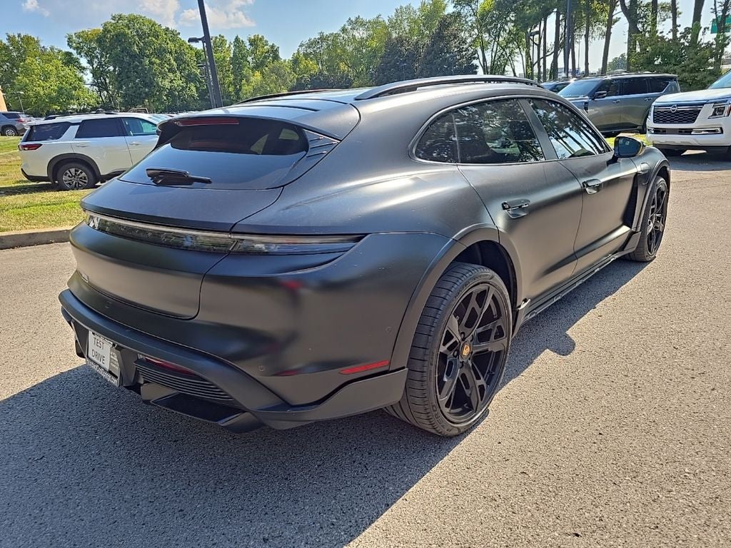 2022 Porsche Taycan Turbo