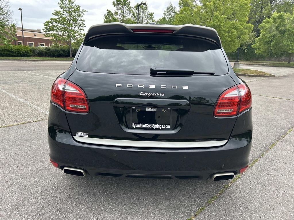 2014 Porsche Cayenne Platinum Edition