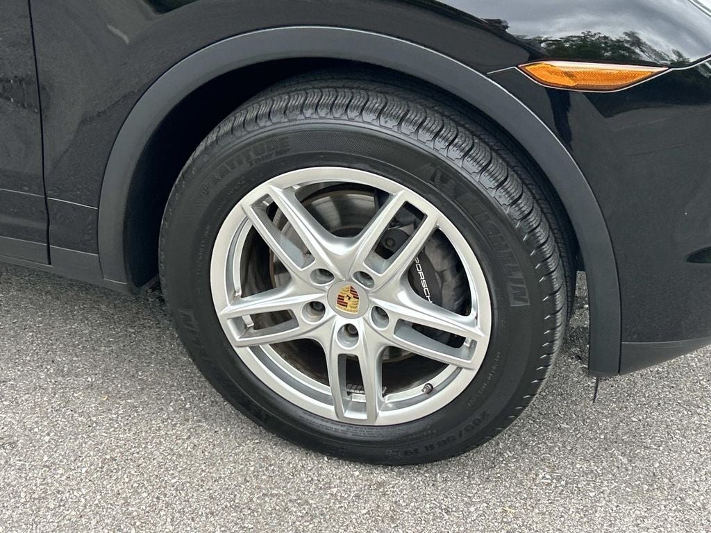 2014 Porsche Cayenne Platinum Edition