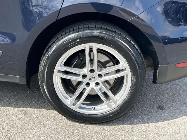 2021 Porsche Macan Base