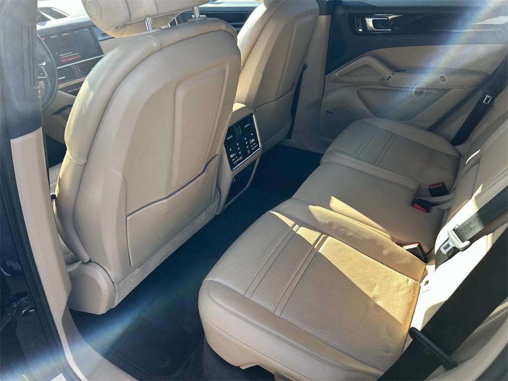 2020 Porsche Cayenne Base