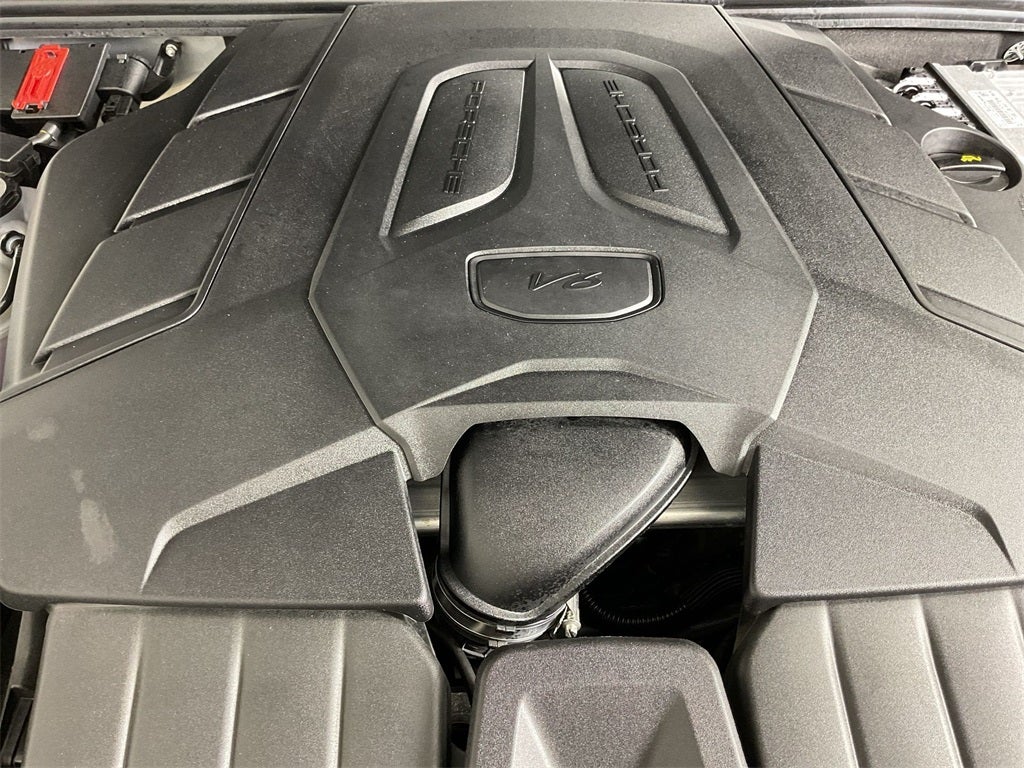 2024 Porsche Cayenne Base