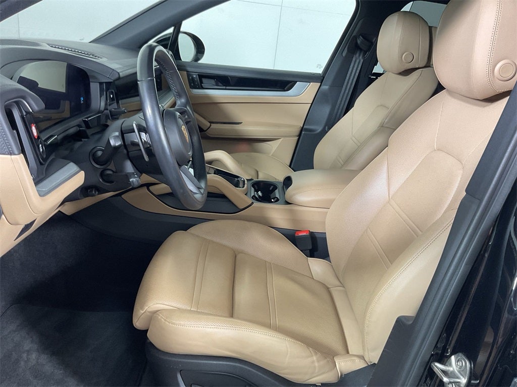 2024 Porsche Cayenne Base