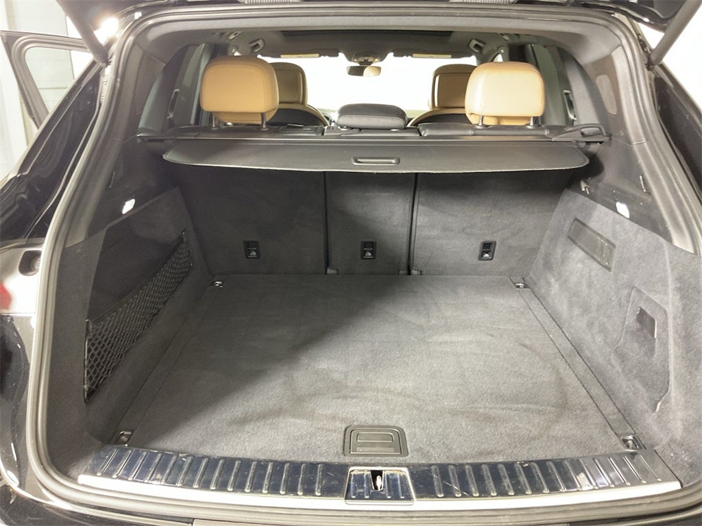 2024 Porsche Cayenne Base