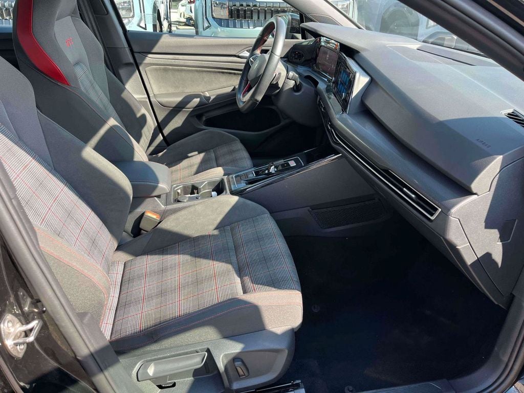 2024 Volkswagen Golf GTI 2.0T S