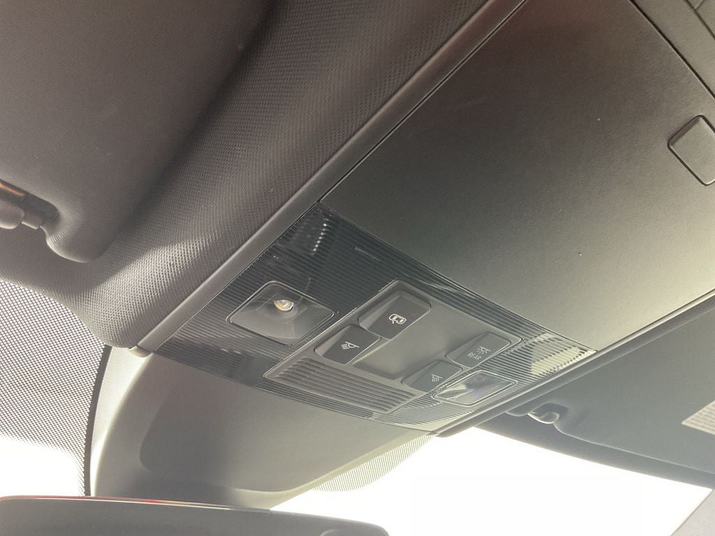 2017 Volkswagen Golf R Base 4Motion