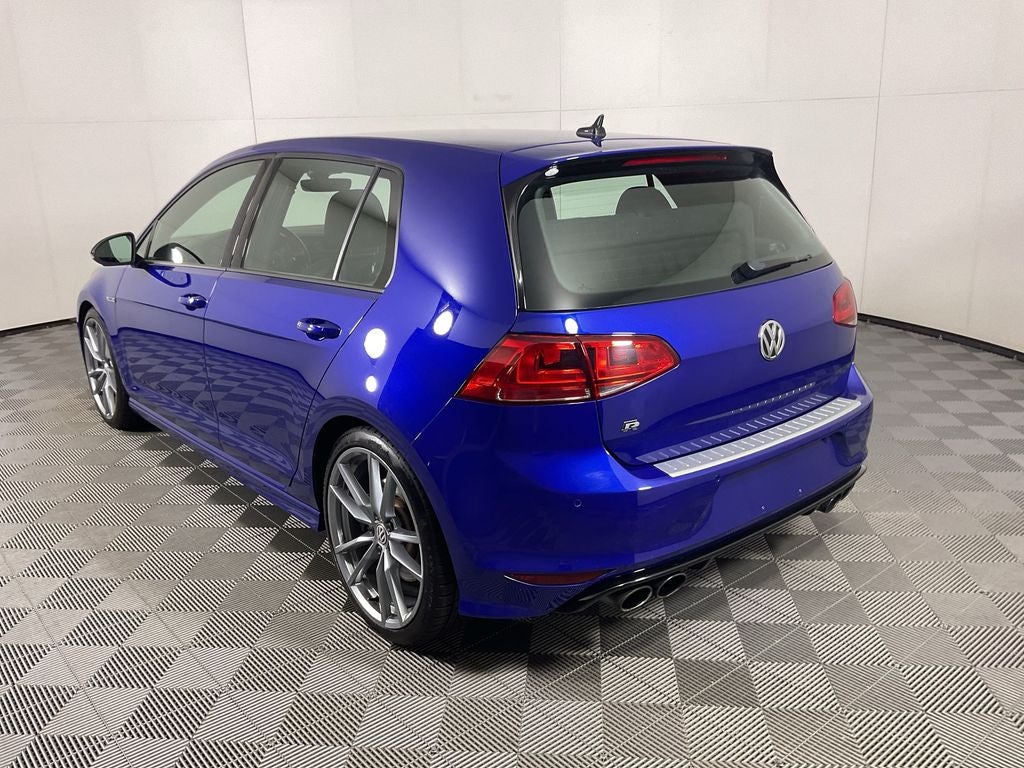 2017 Volkswagen Golf R Base 4Motion