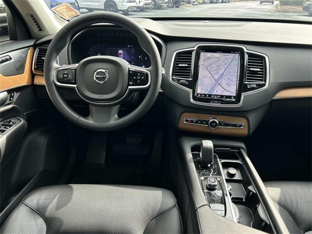 2023 Volvo XC90 B6 Plus 6-Seater