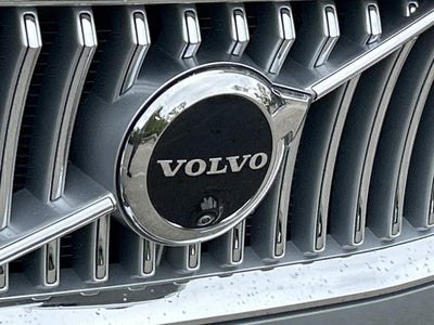 2025 Volvo XC90 Plus