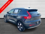 2021 Volvo XC40 Momentum