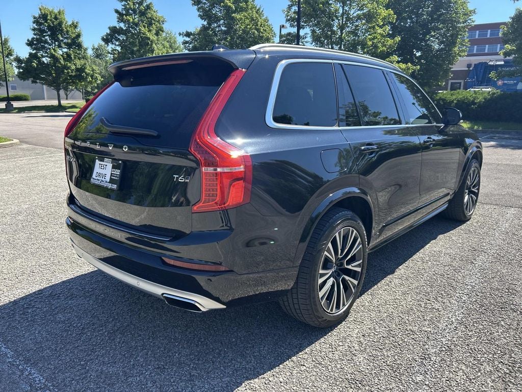 2020 Volvo XC90 Momentum